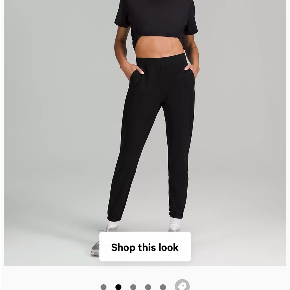 Lululemon Adapted State High Rise Joggers— worn twice —fit big—perfect condition